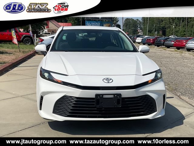 Used 2025 Toyota Camry LE FWD image 2