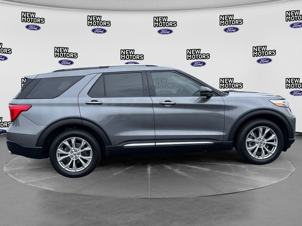 Used 2021 Ford Explorer Limited w/ Equipment Group 301A AWD/4WD image 7