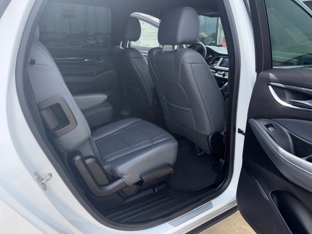 Used 2022 Buick Enclave Premium FWD image 19
