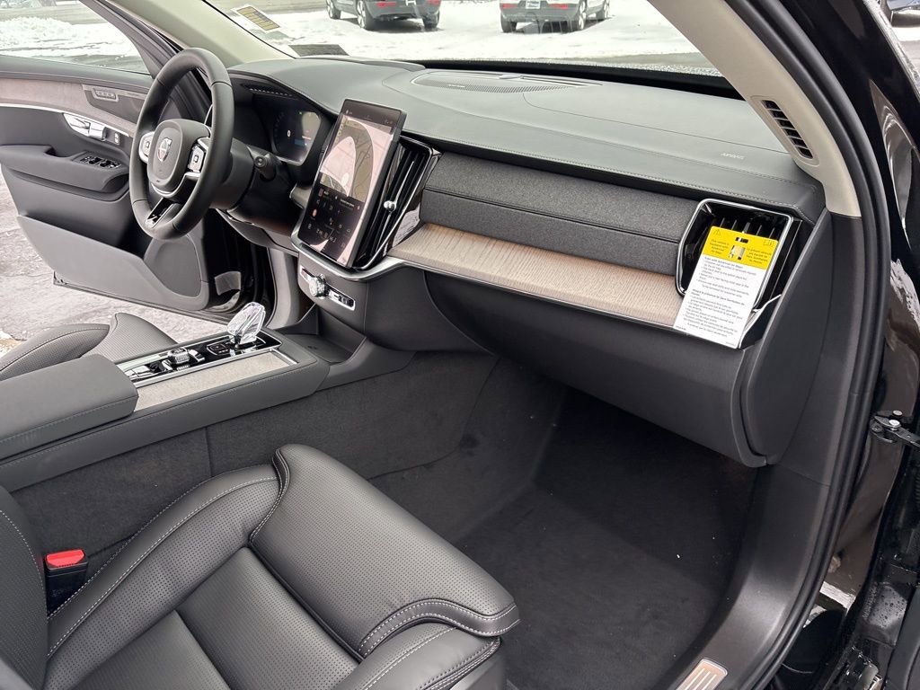 New 2026 Volvo XC90 T8 Ultra w/ Protection Package Premier image 42