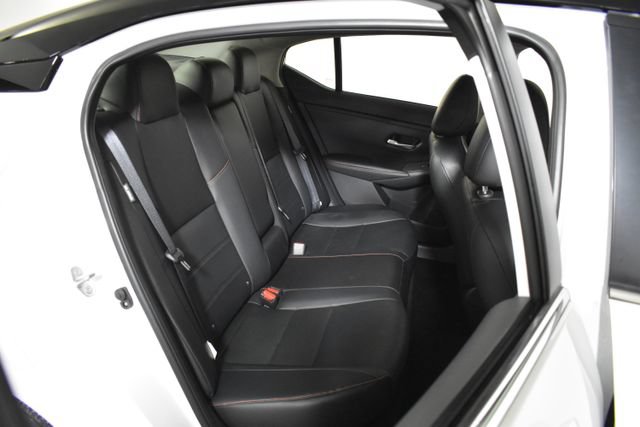 Certified 2025 Nissan Sentra SR w/ SR Premium Package FWD image 32