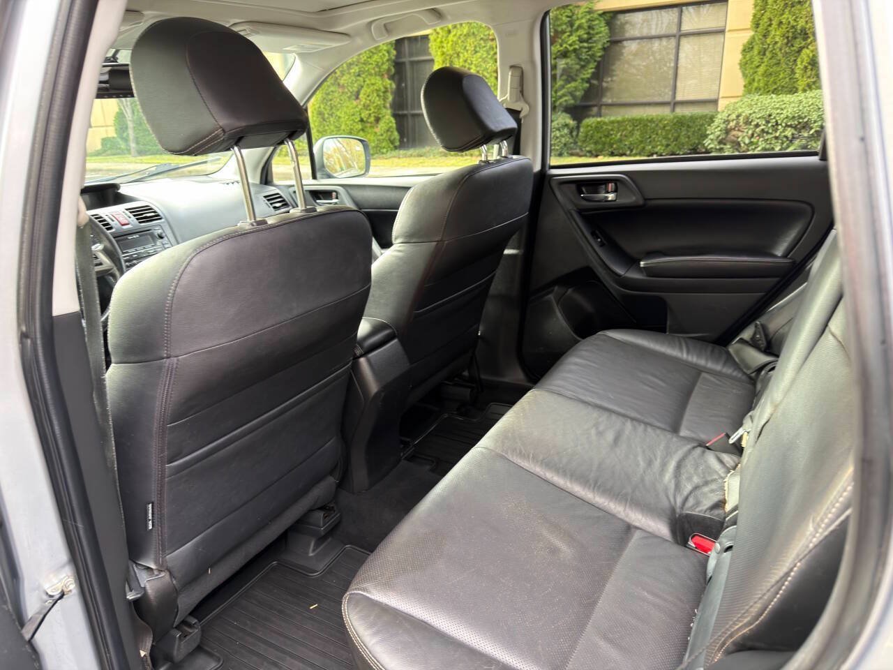 Used 2014 Subaru Forester 2.5i Limited AWD/4WD image 25