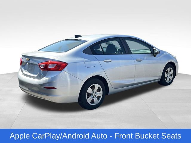 Used 2017 Chevrolet Cruze LS image 4
