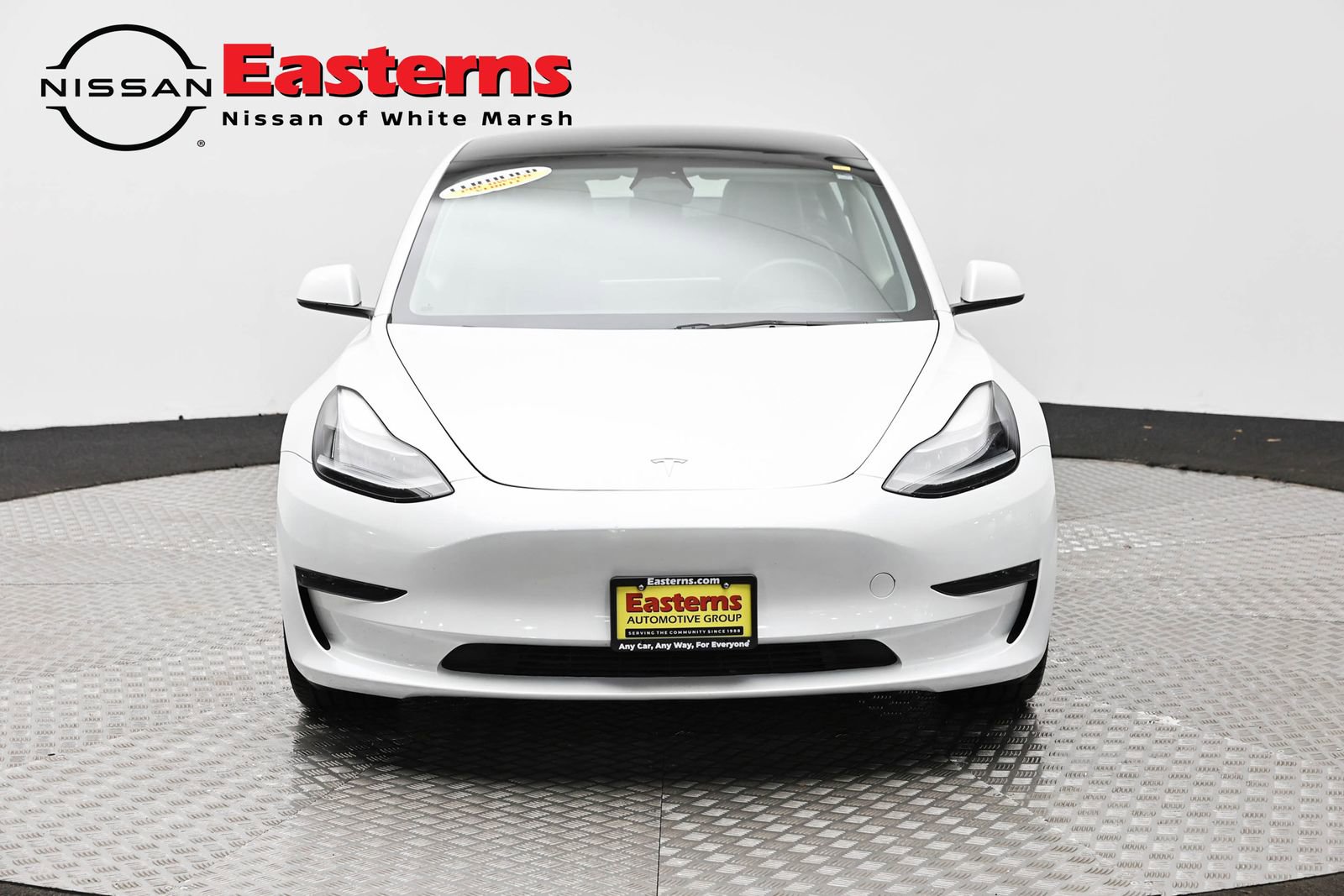 Used 2023 Tesla Model 3 Standard Range RWD image 2