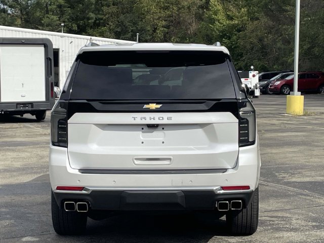 Used 2025 Chevrolet Tahoe High Country AWD/4WD image 4