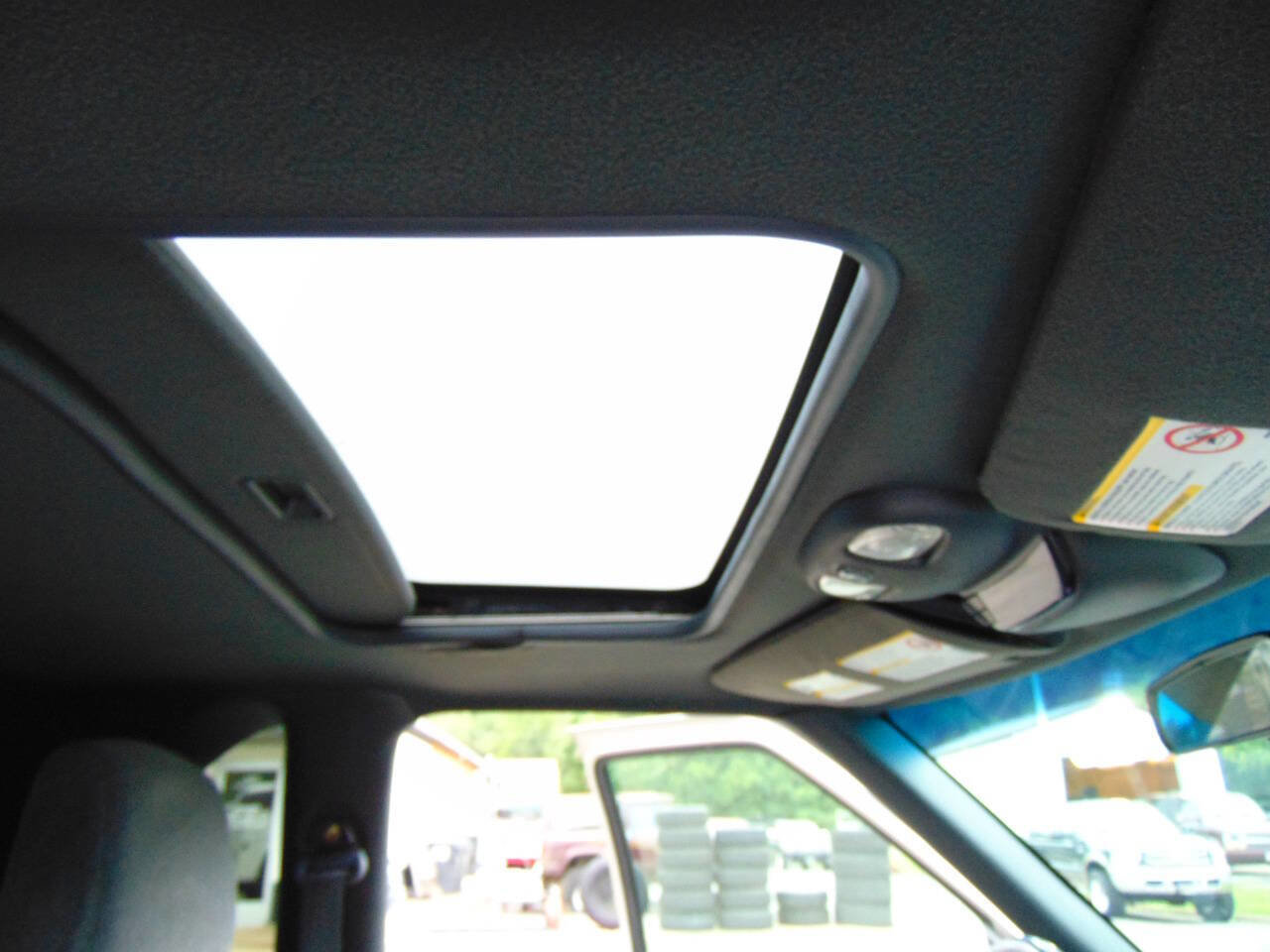 Used 2002 Chevrolet Blazer LS w/ Preferred Equipment Group image 24