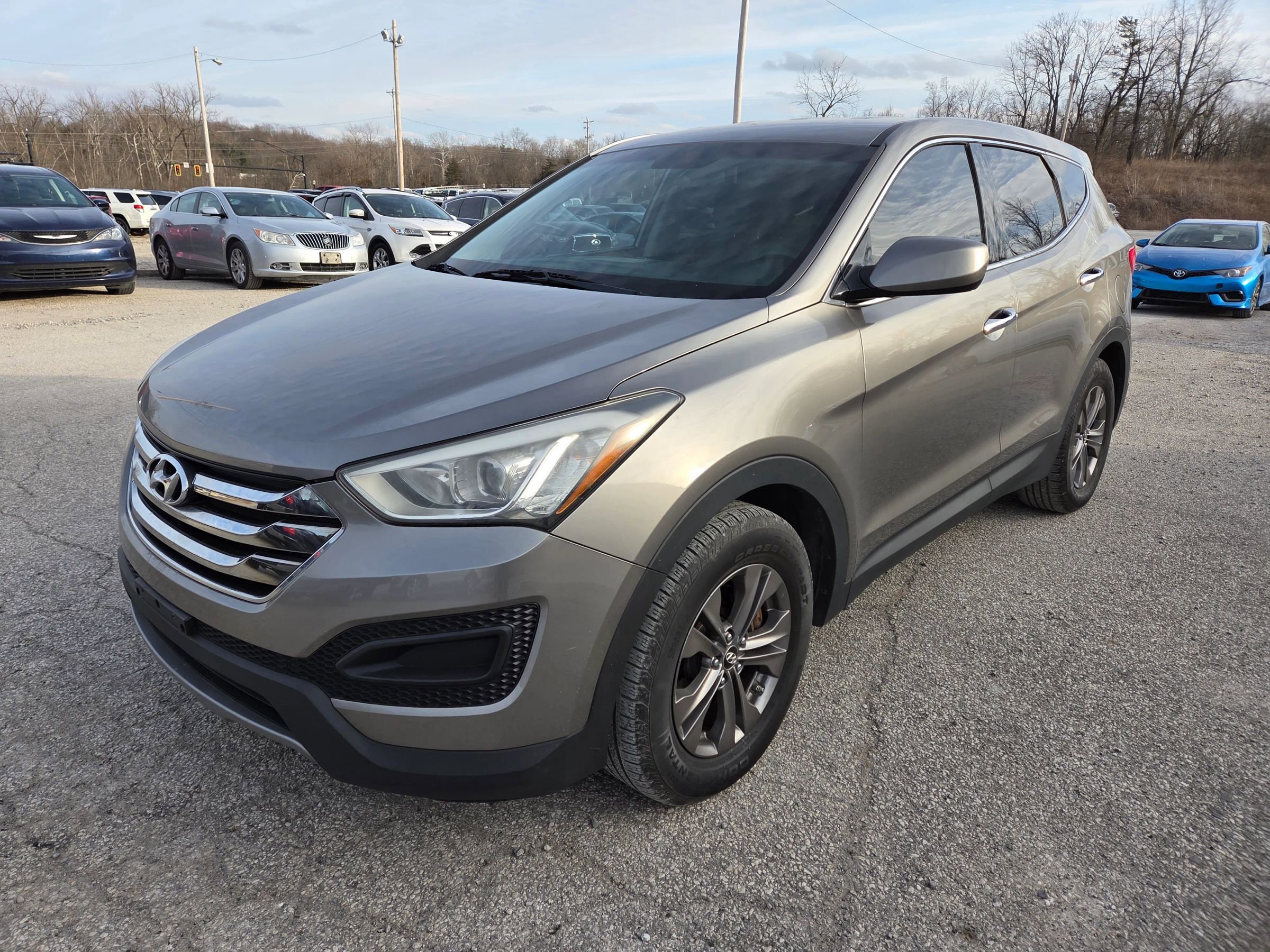 Used 2013 Hyundai Santa Fe Sport image 2