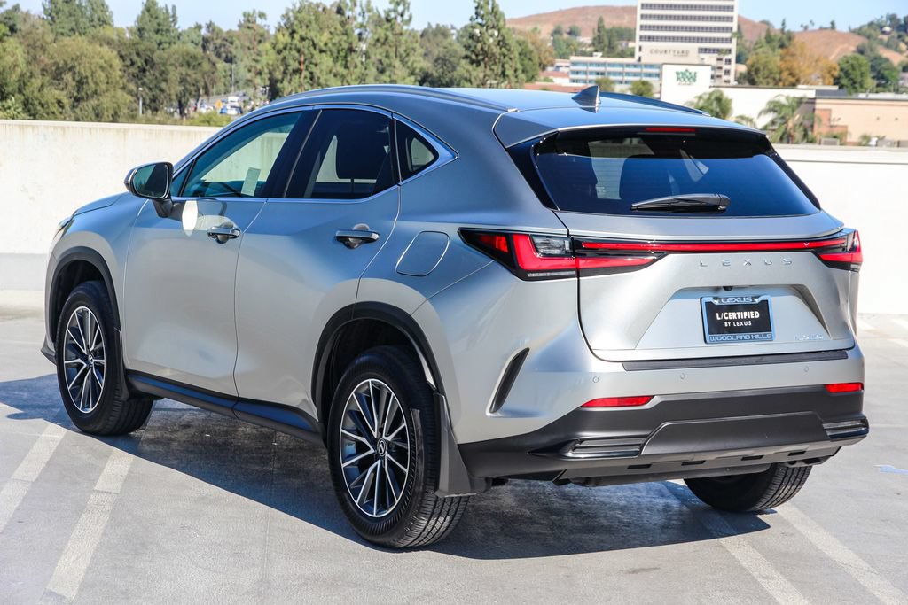 Certified 2025 Lexus NX 250 FWD image 7
