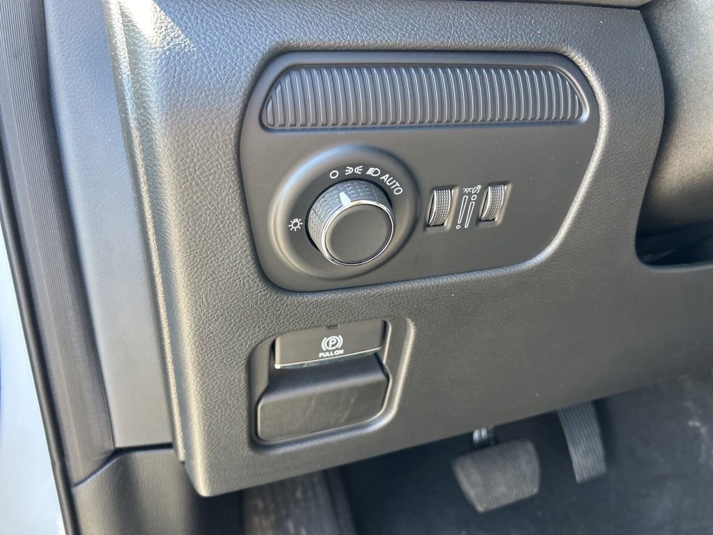 New 2026 Jeep Grand Wagoneer L Limited w/ Premium Group II image 40