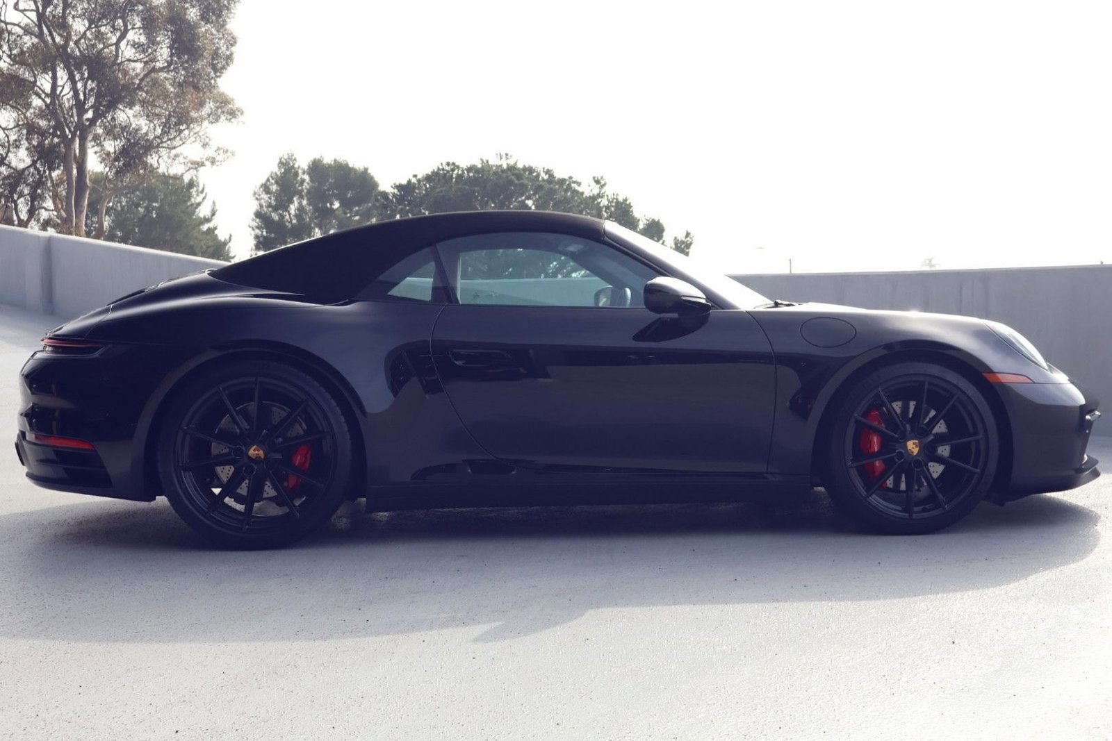 Certified 2023 Porsche 911 Carrera S image 8