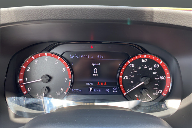Certified 2025 Nissan Frontier PRO-4X AWD/4WD image 16