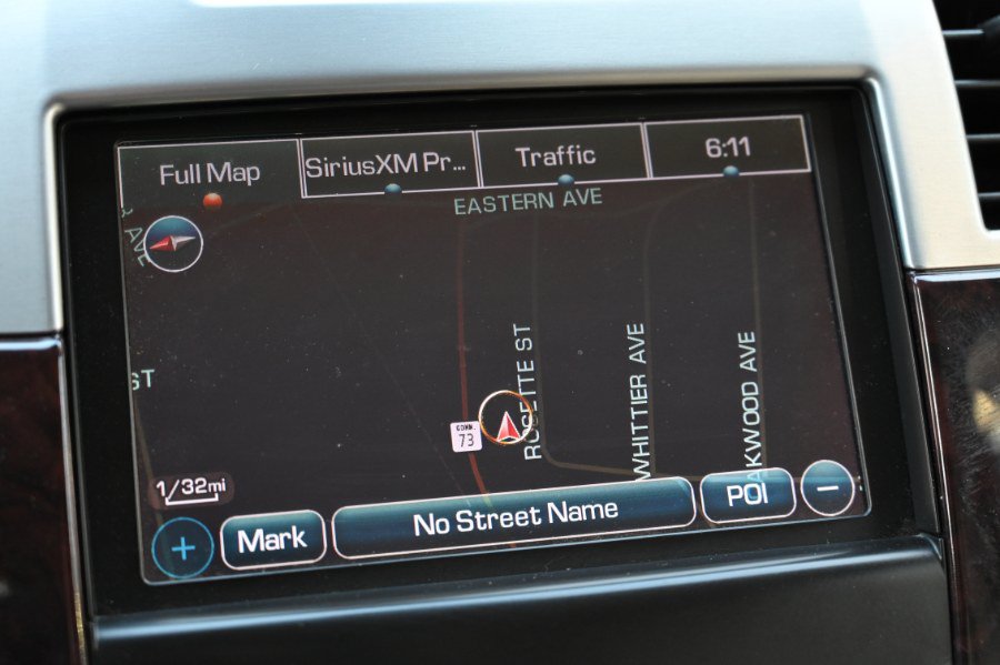 Used 2014 Cadillac Escalade Premium AWD/4WD image 26