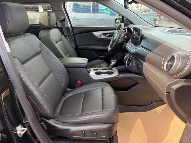 Certified 2023 Chevrolet Blazer LT w/ Midnight/Sport Edition image 21