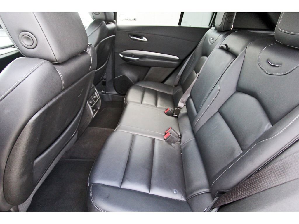 Used 2024 Cadillac XT4 Premium Luxury FWD image 7
