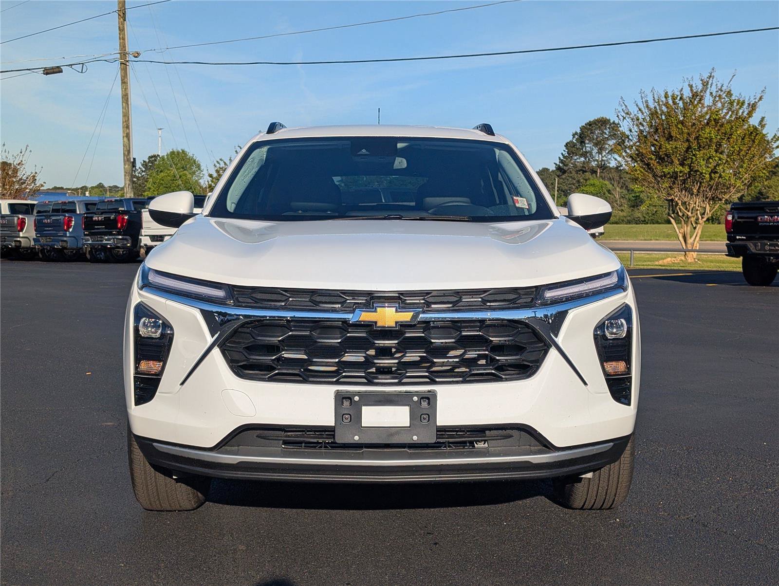 New 2026 Chevrolet Trax LT w/ Driver Confidence Package FWD image 8