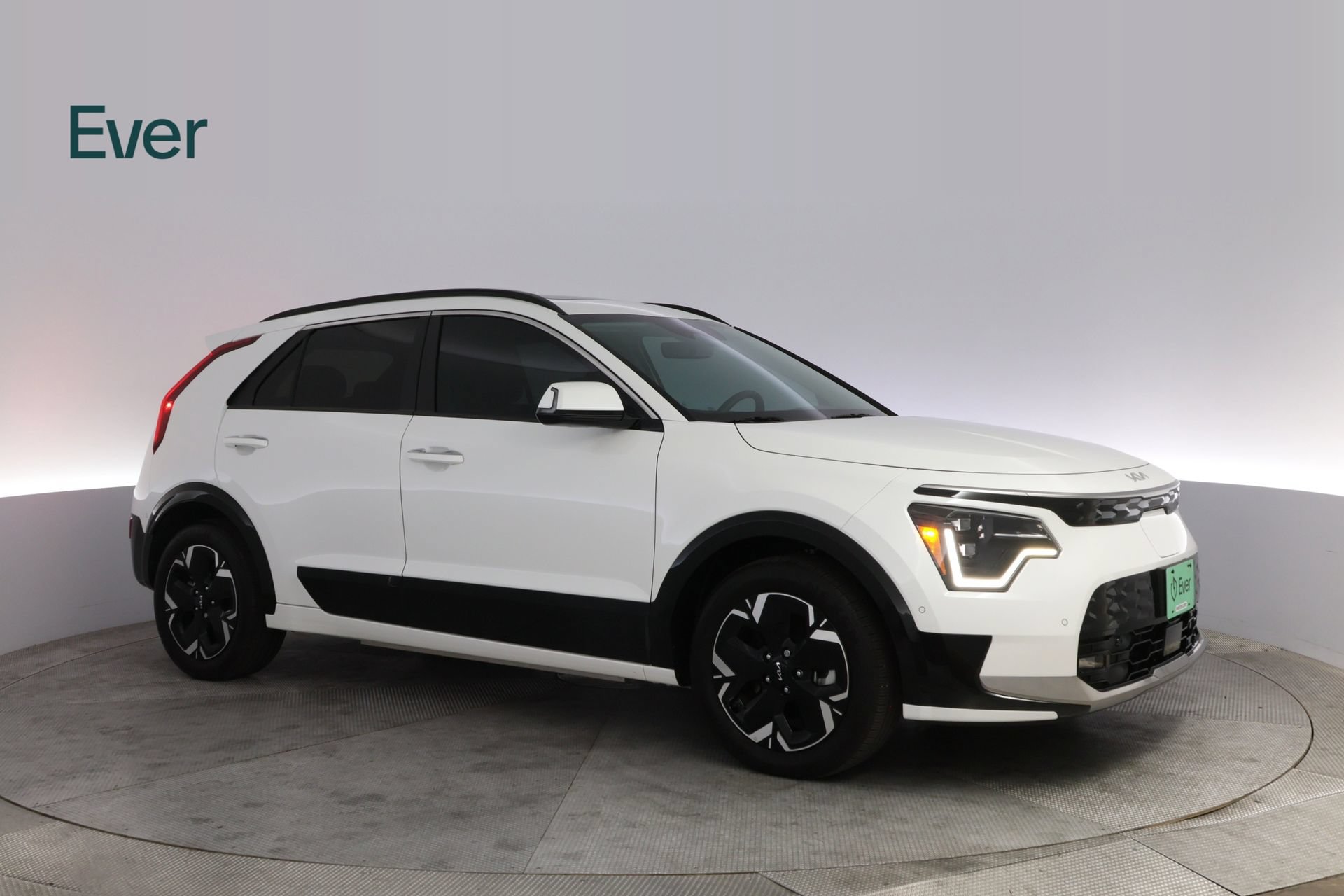 Used 2024 Kia Niro Wave FWD image 14