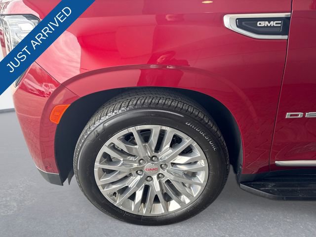 Used 2024 GMC Yukon Denali w/ Advanced Technology Package image 10