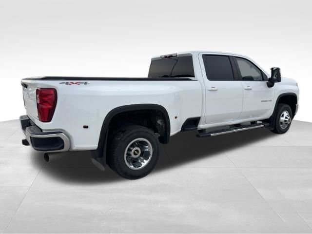 Used 2022 Chevrolet Silverado 3500 LT w/ All Star Edition AWD/4WD image 5