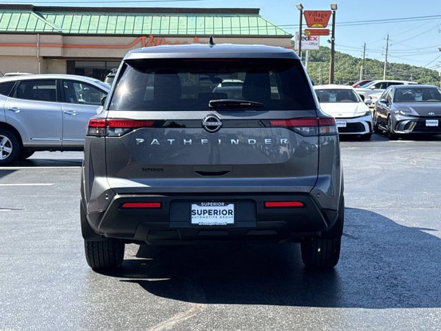 Certified 2024 Nissan Pathfinder S FWD image 4