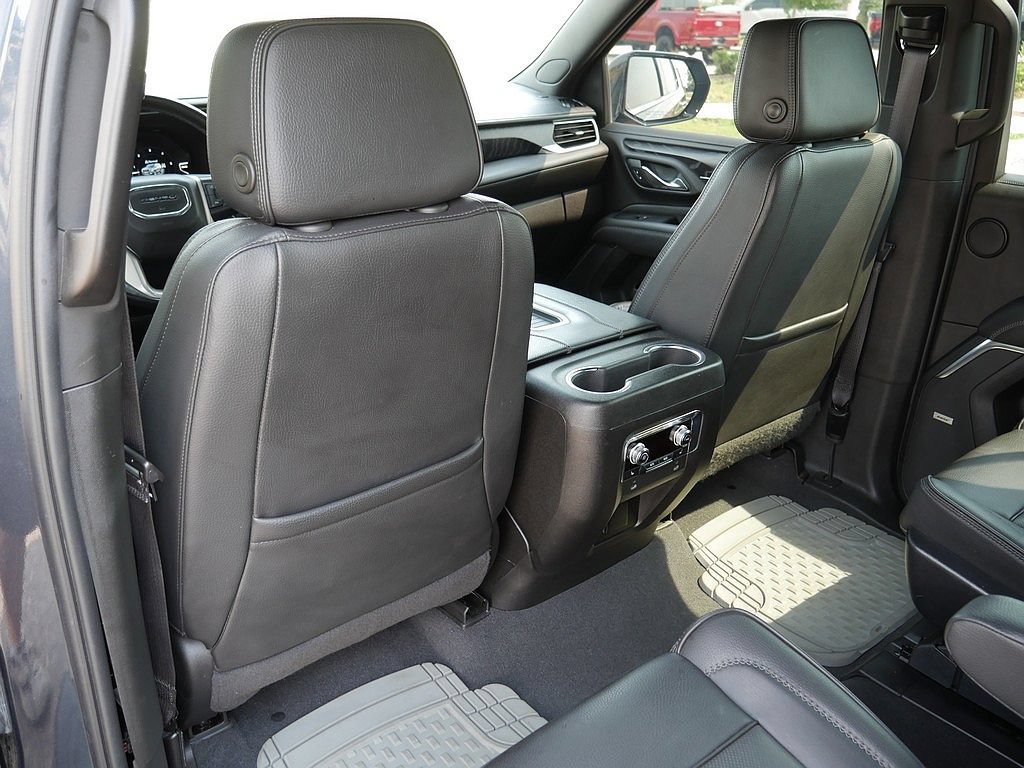 Used 2022 GMC Yukon Denali w/ Max Trailering Package AWD/4WD image 15