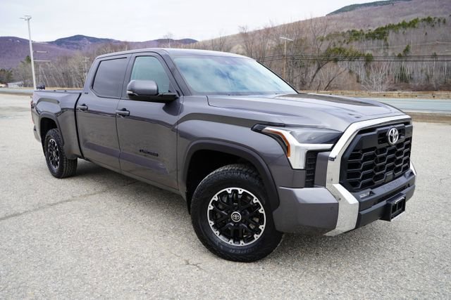 Used 2022 Toyota Tundra SR5 w/ TRD Off-Road Premium Package image 3