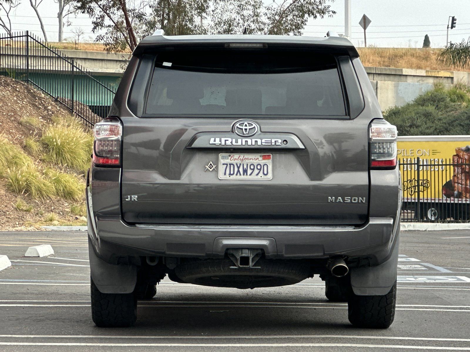 Used 2014 Toyota 4Runner SR5 image 4