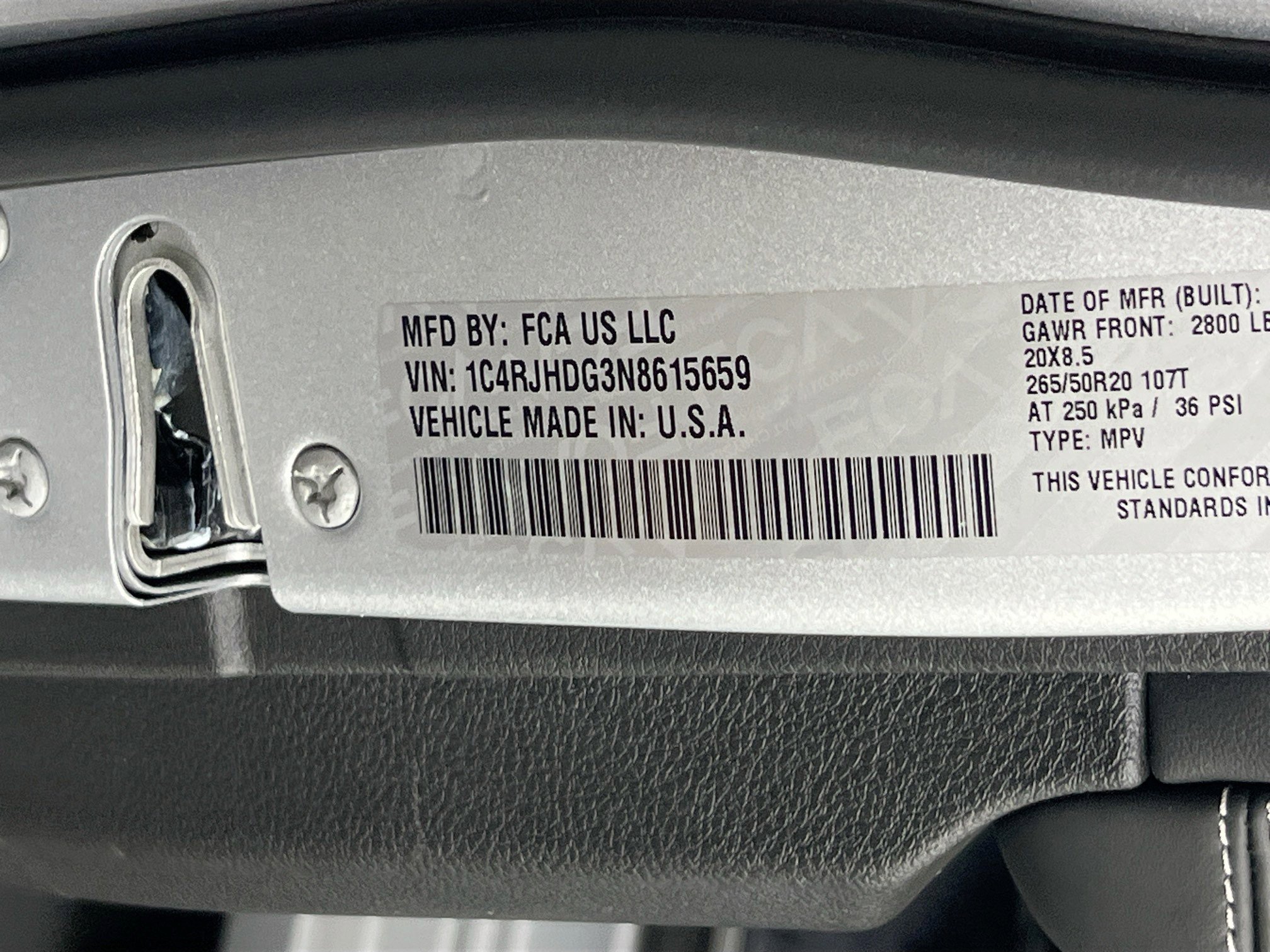 Used 2022 Jeep Grand Cherokee Overland w/ Luxury Tech Group IV image 34