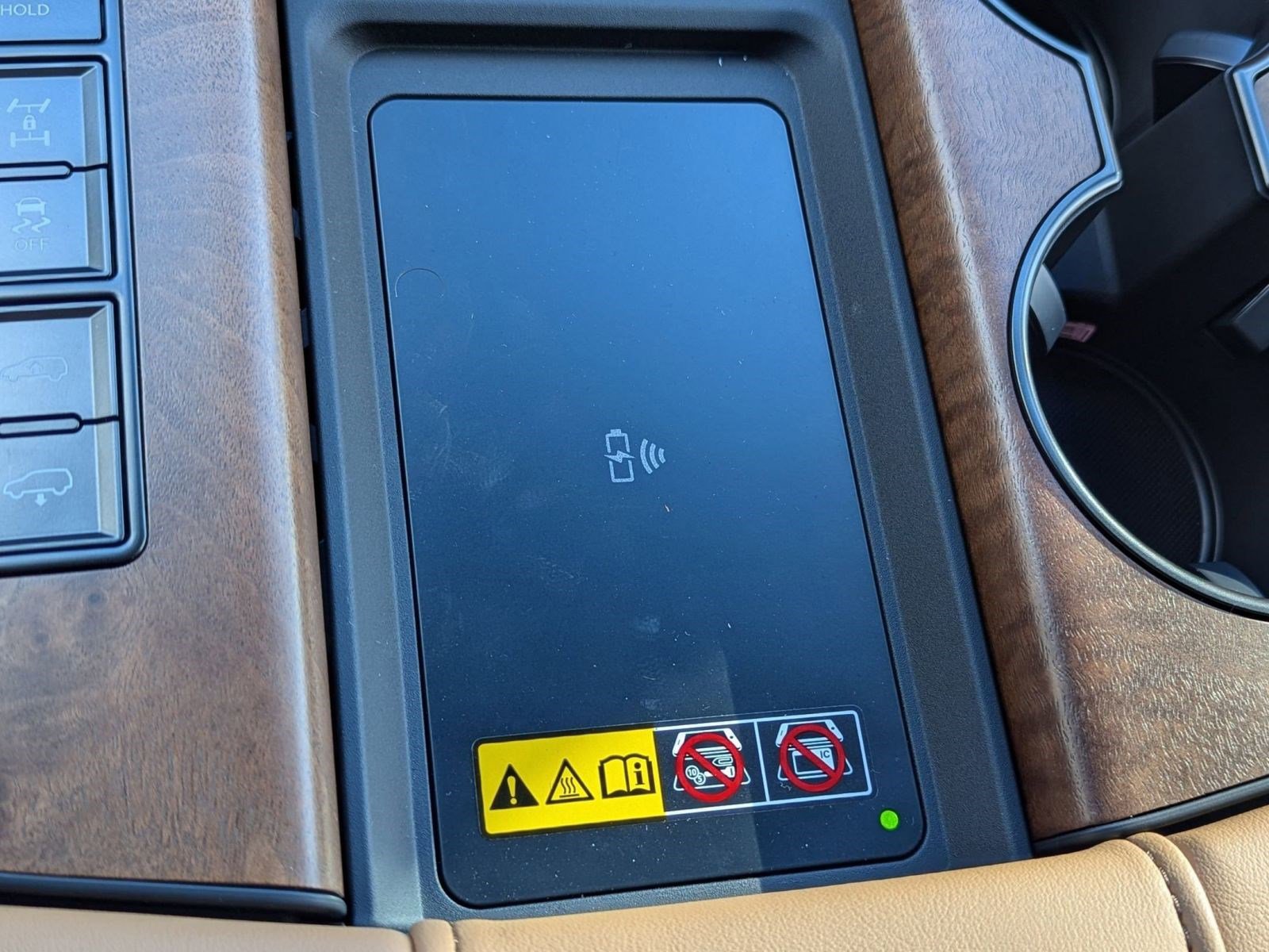 New 2025 Lexus LX 600 4WD w/ Luxury Package image 38