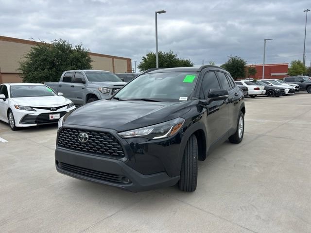 Used 2023 Toyota Corolla Cross LE FWD image 8