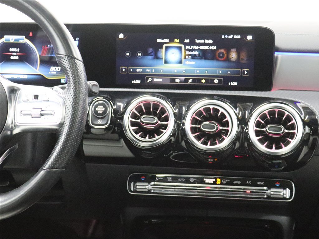 Used 2022 Mercedes-Benz CLA 35 AMG 4MATIC image 26