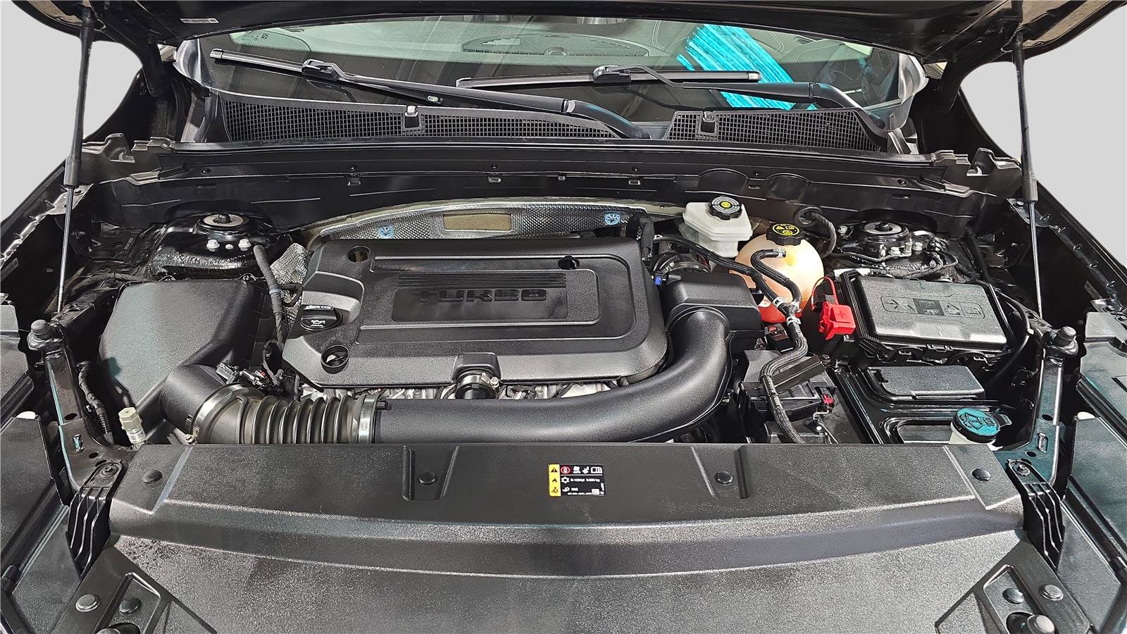 Used 2023 Buick Envision Essence image 31