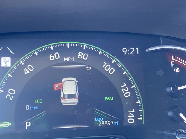 Used 2024 Toyota RAV4 XLE FWD image 22