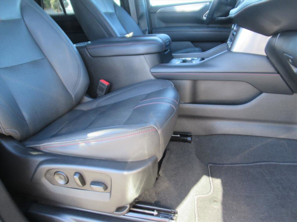 Used 2023 Chevrolet Tahoe RST image 9