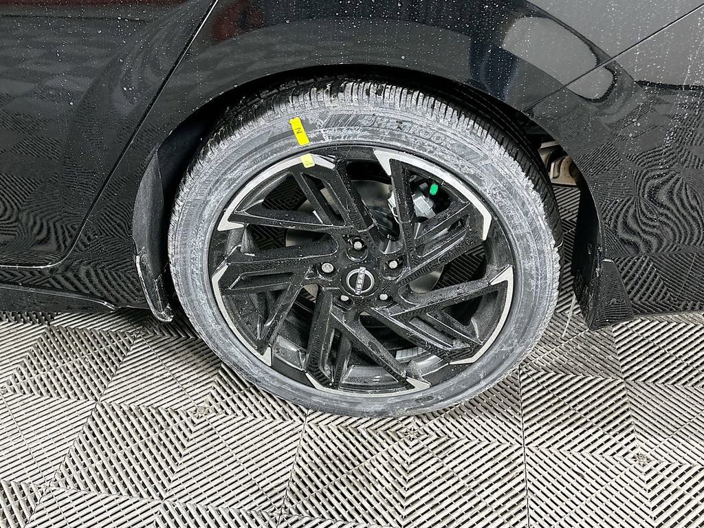 New 2026 Nissan Sentra SR w/ SR Premium Package image 37