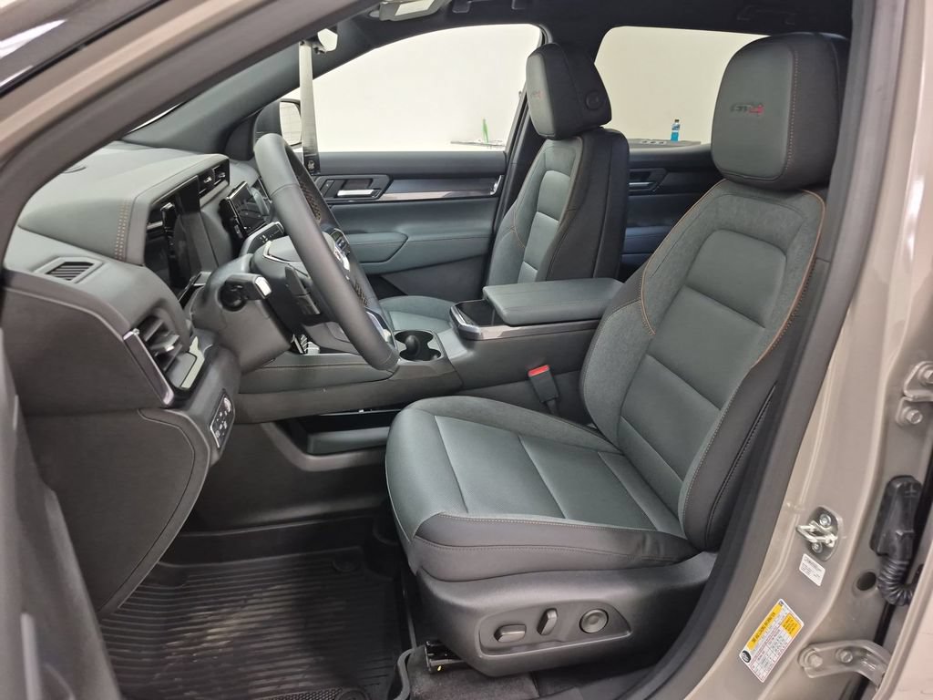 New 2026 GMC Terrain AT4 w/ Technology Package II AWD/4WD image 20