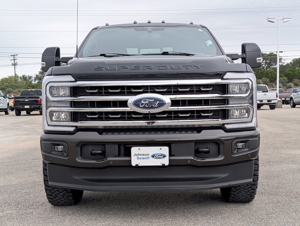 Certified 2024 Ford F350 King Ranch w/ FX4 Off-Road Package AWD/4WD image 3