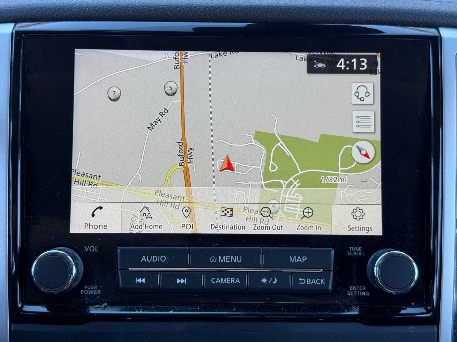 Used 2021 Nissan Titan SV w/ SV Convenience Package AWD/4WD image 22