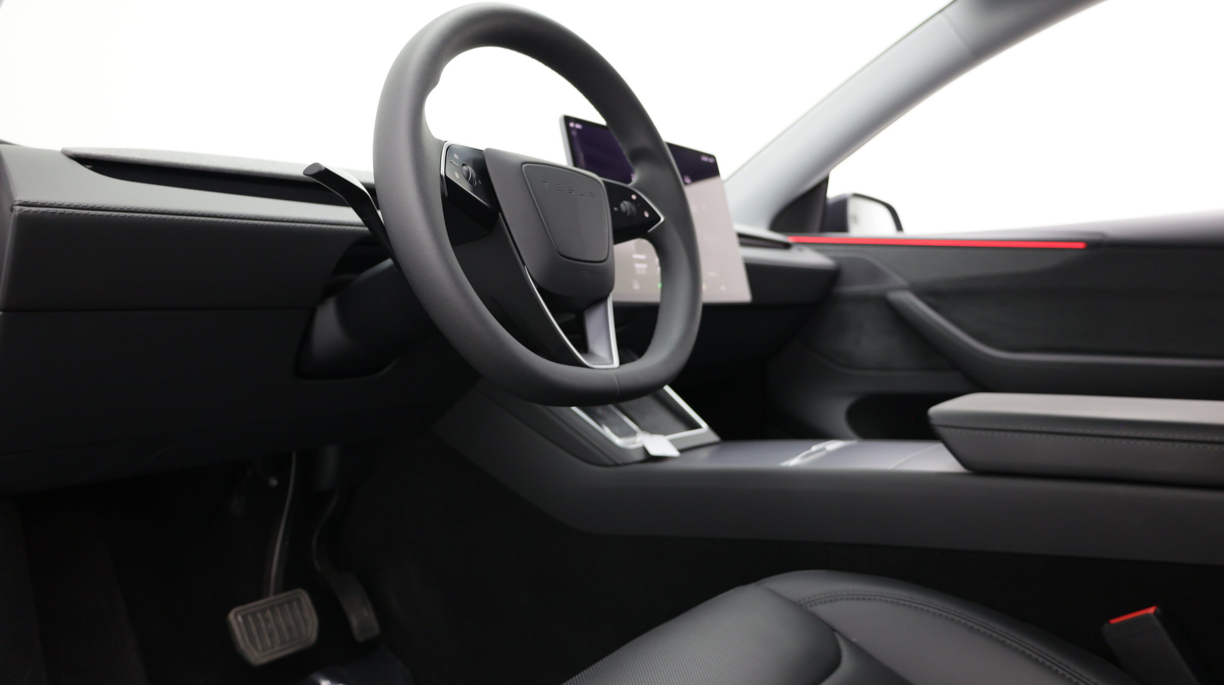 Used 2026 Tesla Model Y AWD image 15