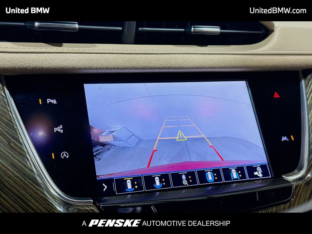 Used 2020 Cadillac XT6 Premium Luxury w/ Platinum Package FWD image 9