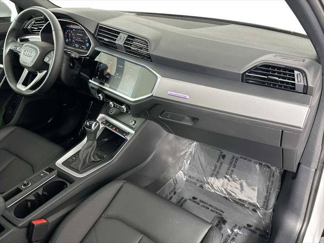 Certified 2023 Audi Q3 2.0T Premium Plus w/ Premium Plus Package AWD/4WD image 27