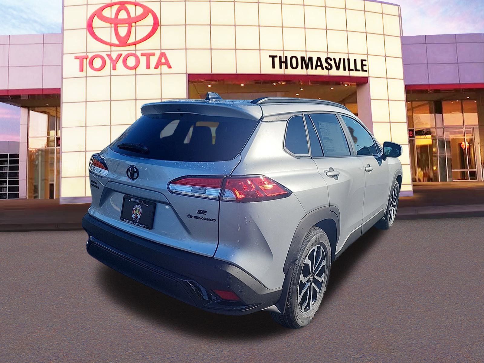 New 2025 Toyota Corolla Cross AWD Hybrid w/ Moonroof Package image 5