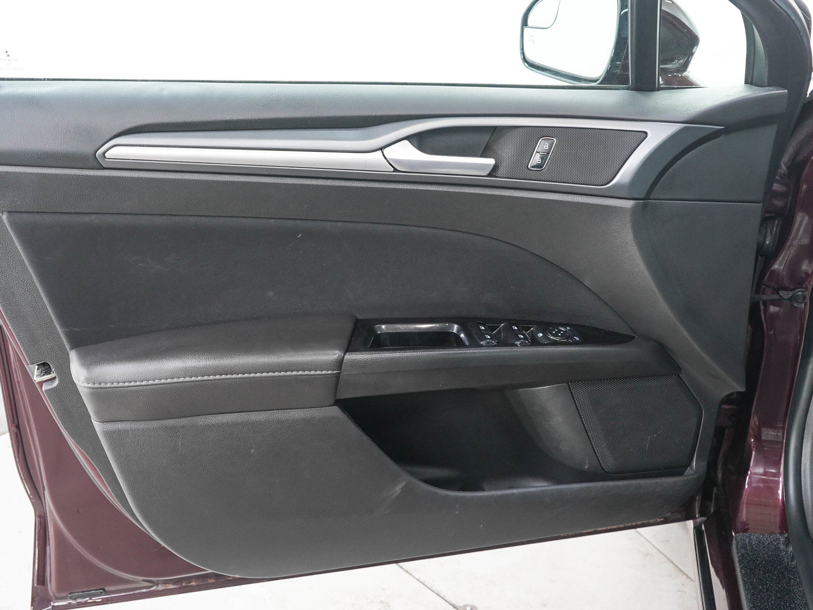 Used 2013 Ford Fusion SE FWD image 18