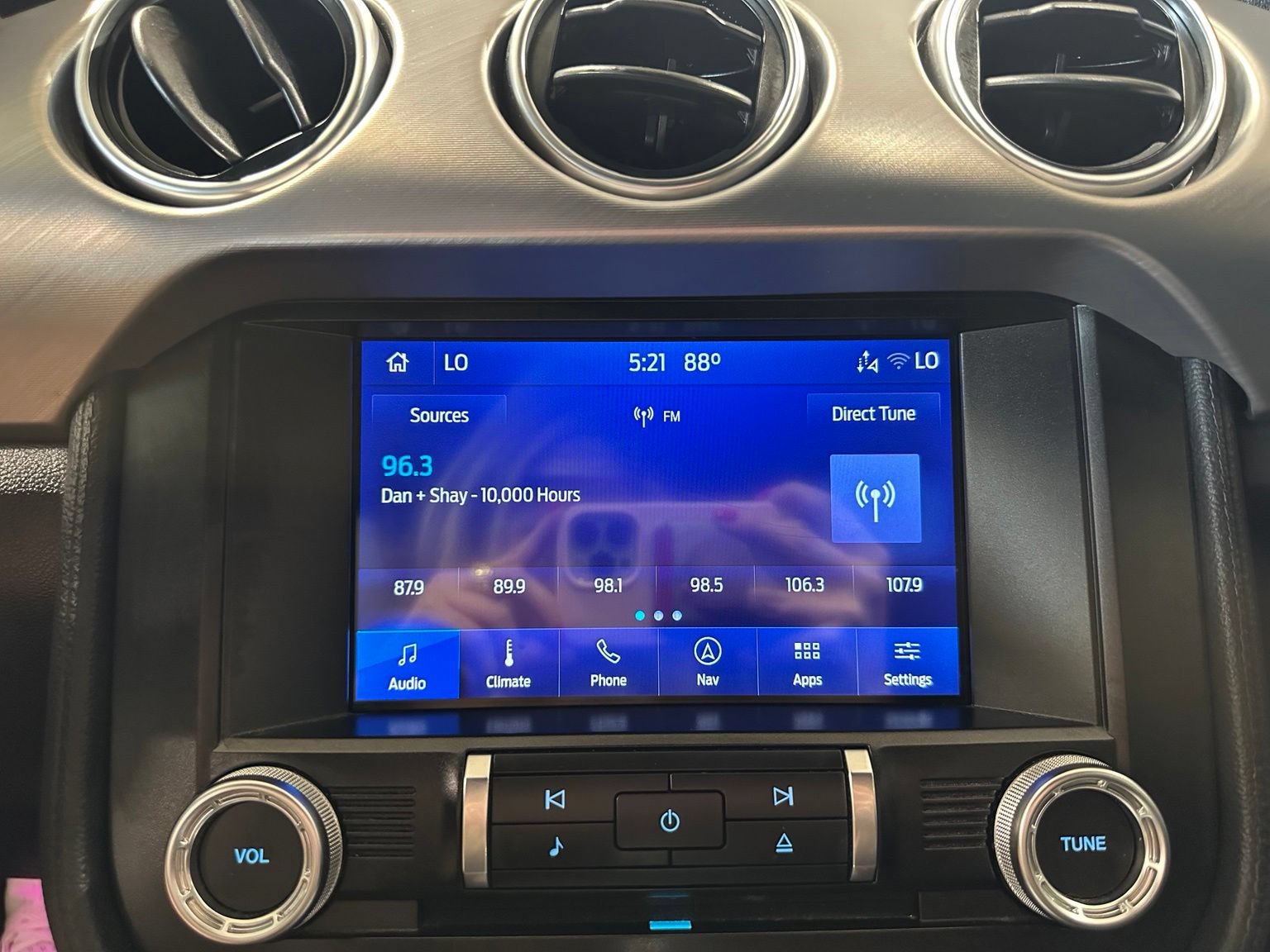 Used 2022 Ford Mustang GT Premium w/ Equipment Group 401A RWD image 25