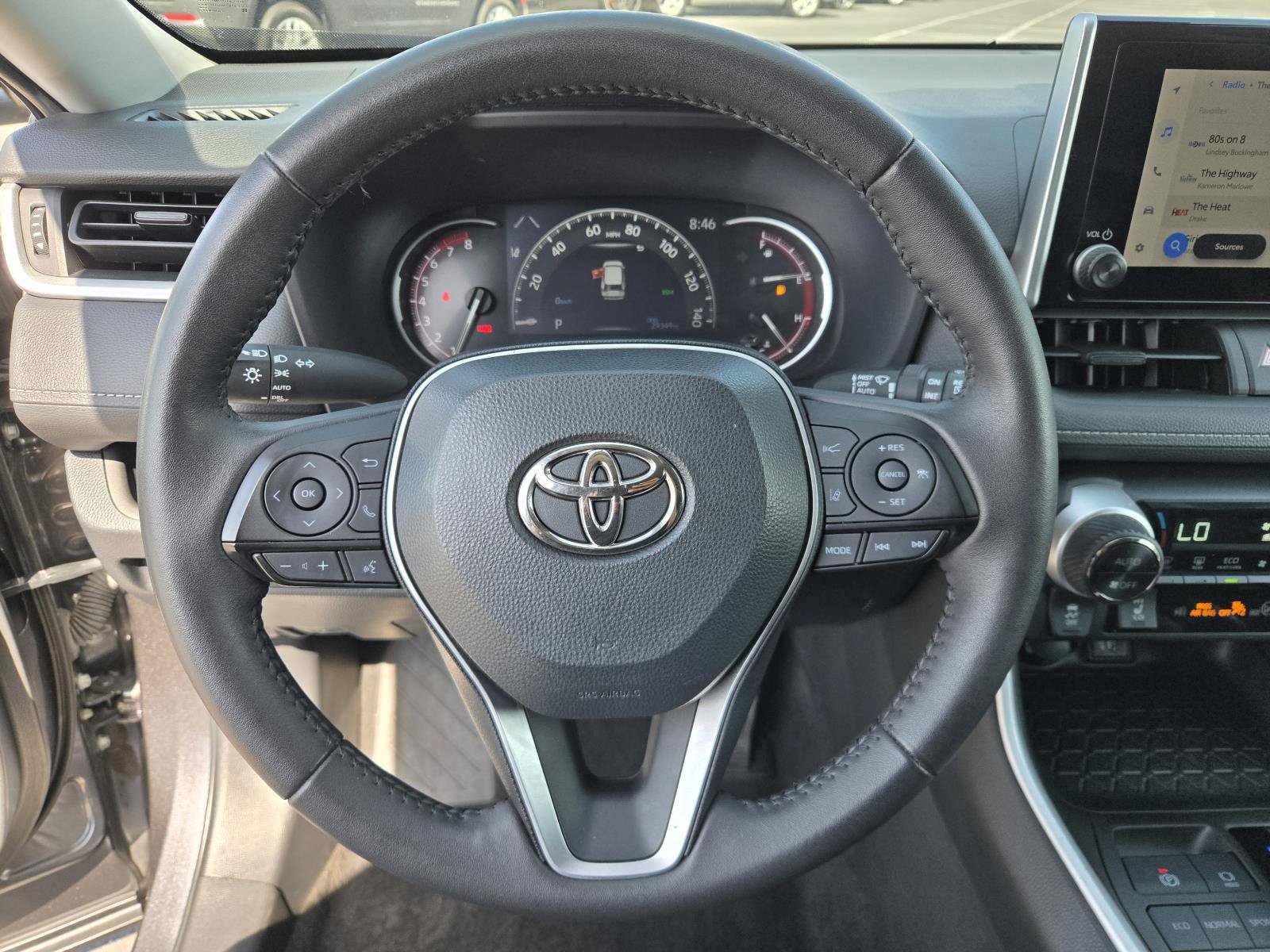 Used 2023 Toyota RAV4 XLE w/ Convenience Package FWD image 15