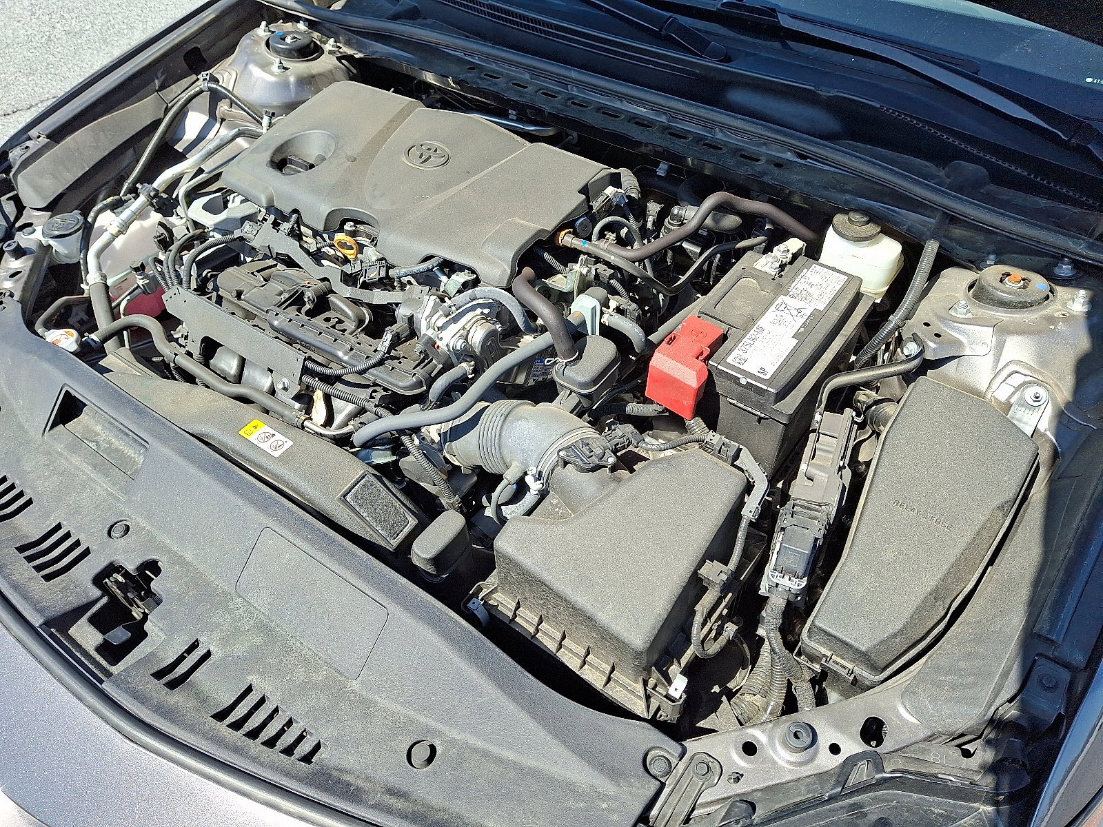 Used 2024 Toyota Camry XSE FWD image 27