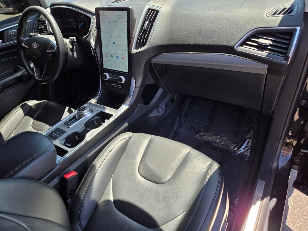 Used 2021 Ford Edge Titanium FWD image 20
