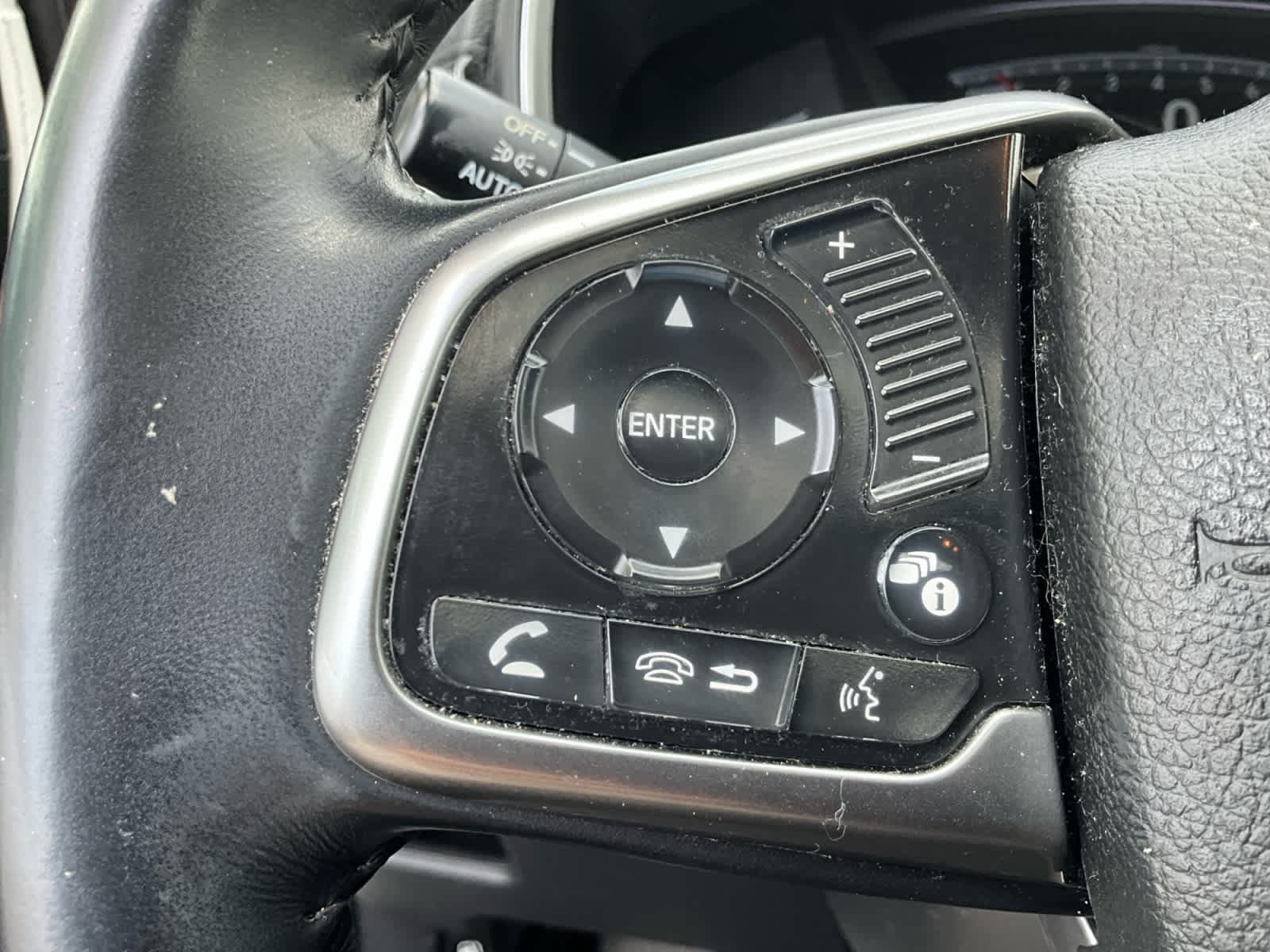 Used 2018 Honda CR-V EX-L image 17