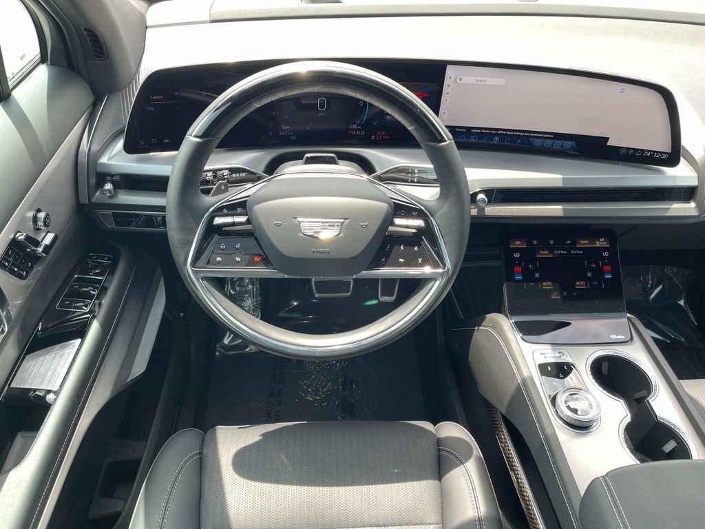 Used 2026 Cadillac Vistiq Sport w/ LPO, Floor Liner Package AWD/4WD image 14