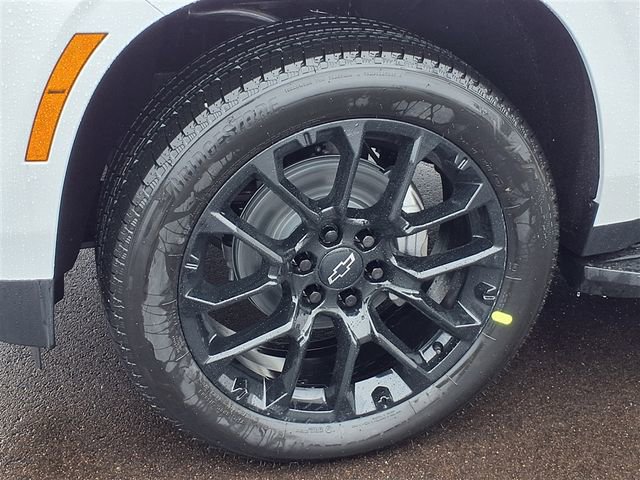 New 2026 Chevrolet Suburban LS w/ LPO, Dark Essentials Package AWD/4WD image 19