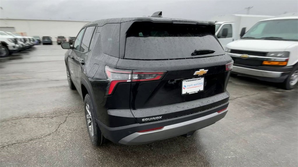 New 2026 Chevrolet Equinox LT w/ LPO, Floor Liner Package image 8